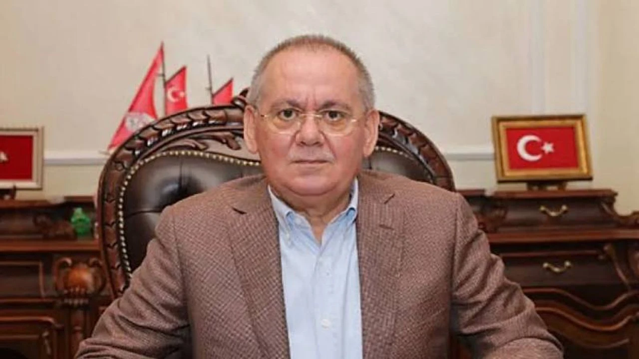 Eski Bakan Mustafa Demir hayatını kaybetti