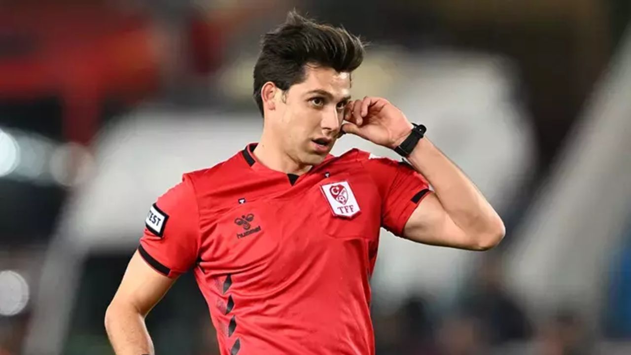 Süper Lig'in Yeni Yıldızı: Hakem Mehmet Türkmen'in Yükselişi ve İstatistikleri Sorgulandı