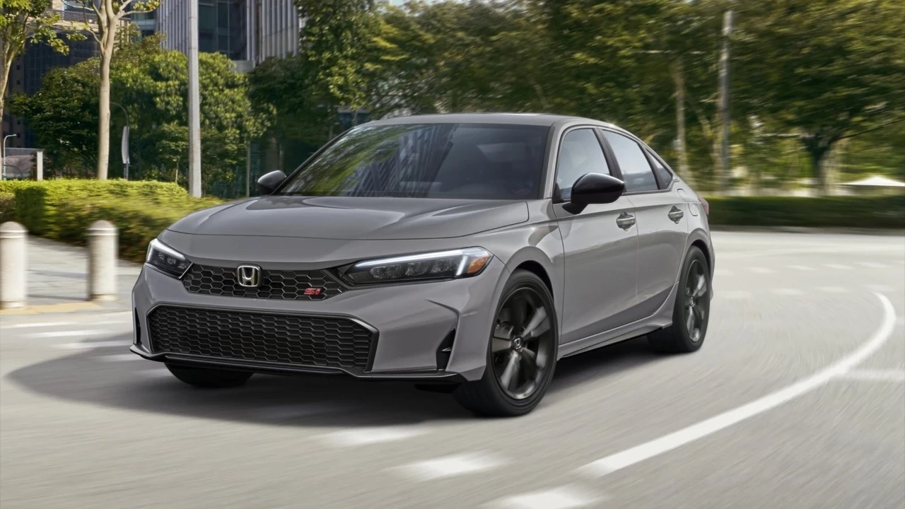 Honda Civic'ten Sürpriz Fiyatlarla Tüketiciye Yeni Fırsat Sunuluyor