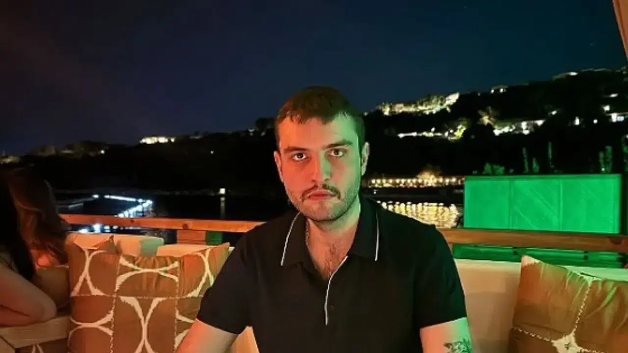 Gizemli İş İnsanın Oğlu: Alperen Göktuğ Yılmaz’ın Kimliği ve Soruşturma Bağlantısı Ortaya Çıkıyor