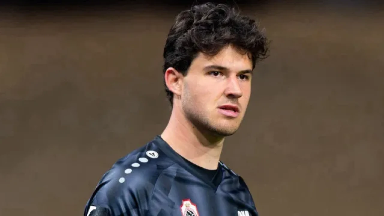 Genç kaleci Lammens, Avrupa’yı Şok Etti: Galatasaray’ın Hedefinde Yeni Yıldız mı?
