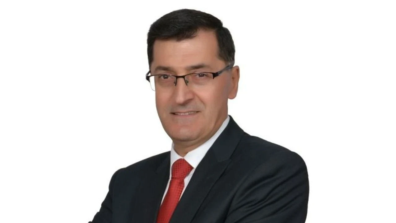 57 Yaşında Kütahya Belediye Başkanı: Ordu'dan Yükselen Bir Yönetim Yeteneği
