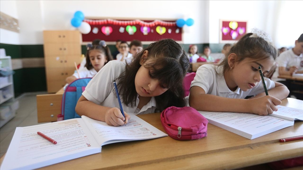 6 Ekim İstanbul'un kurtuluşu resmi tatil mi?