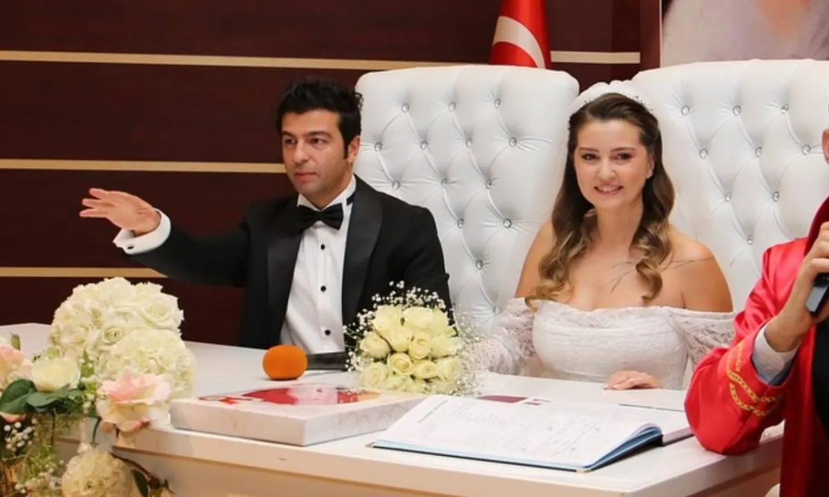 Hüseyin Günay'ın eşi Özge Özdemir kimdir?