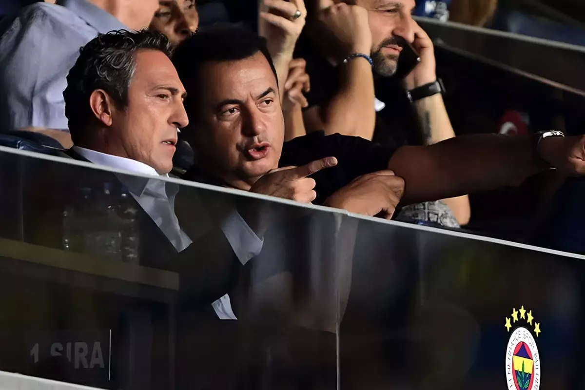 Fenerbahçe’de Sancho Bombası! Ali Koç, İngiliz Yıldızı Kadroya Katmak İstiyor