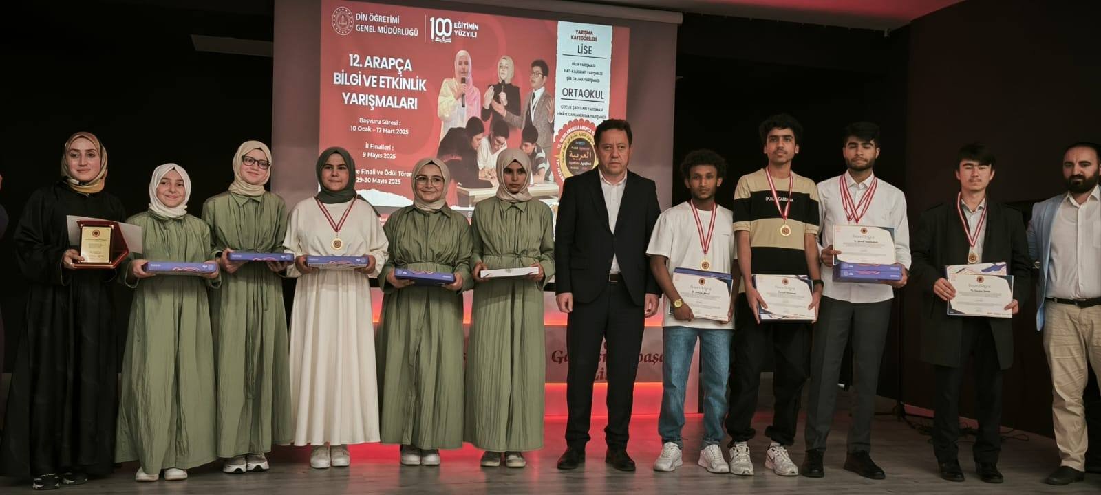 Tokat’ta 12. Uluslararası Arapça Bilgi ve Etkinlik Yarışmaları Heyecanı: İmam Hatip Öğrencileri Yarıştı