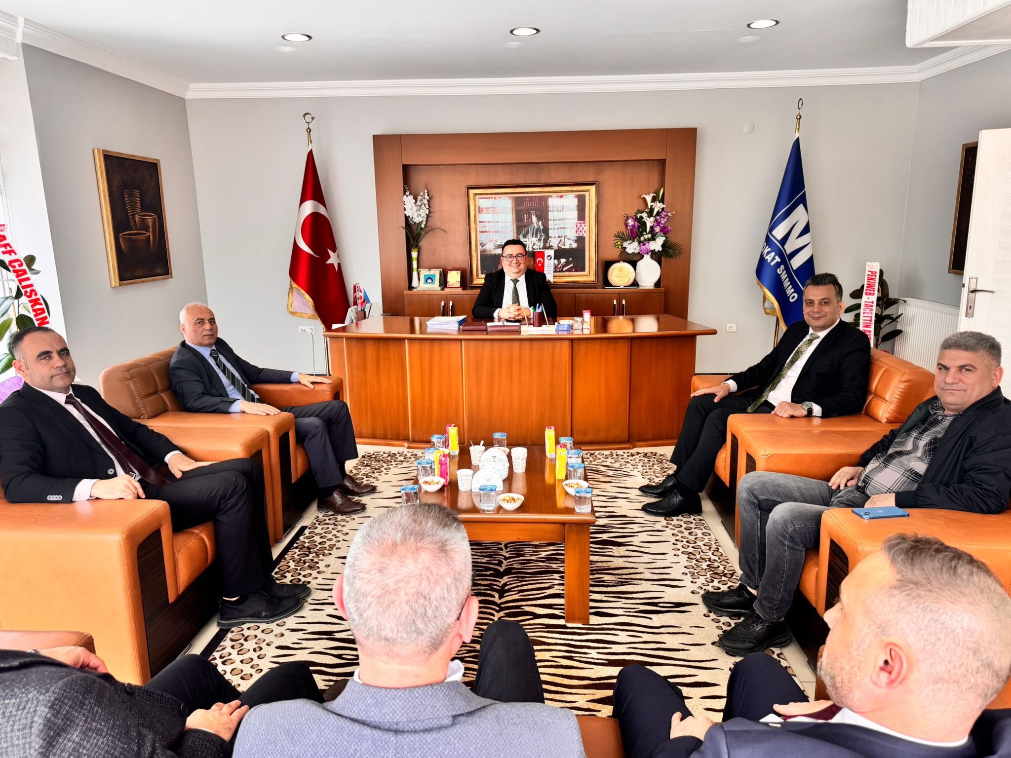 Tokat Mali Camiasında Nezaket Buluşması: Yeni Dönem İçin İlk Ziyaret Gerçekleşti