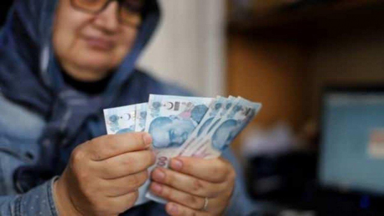 10 Milyon Emekliye 15.000 TL! Ziraat Bankası Kartlarına Yatıyor