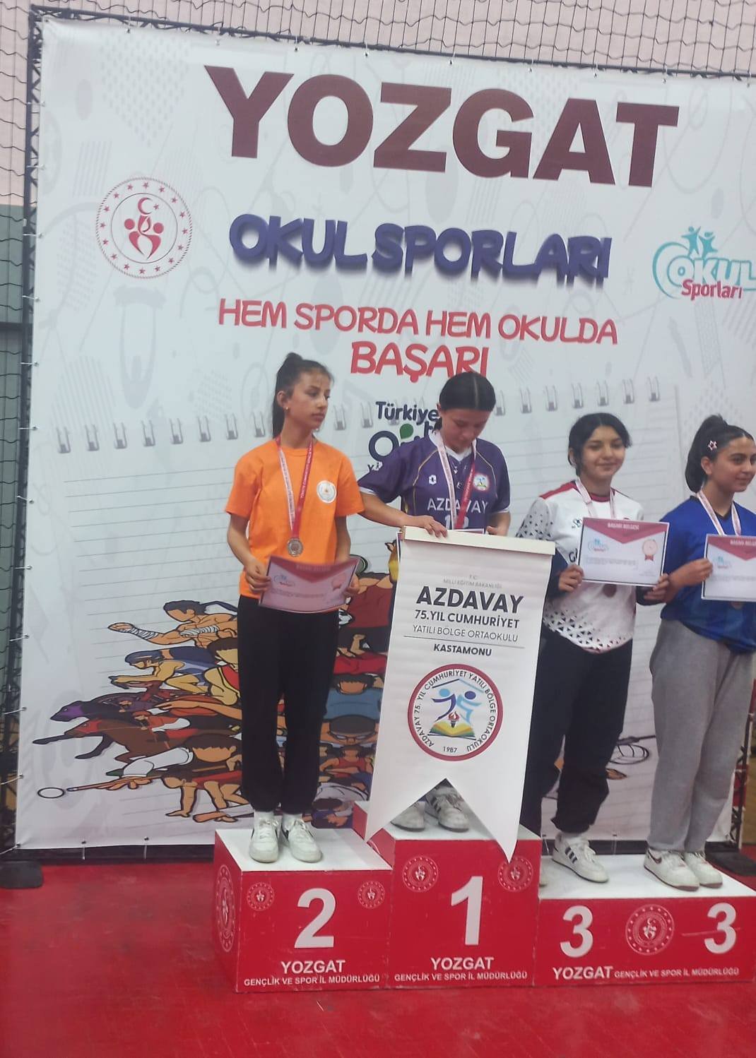 Tokat’ta Bilek Güreşinde Gurur Tablosu: M. Zahid Aslan ve Çiğdem Eker Türkiye Finallerinde