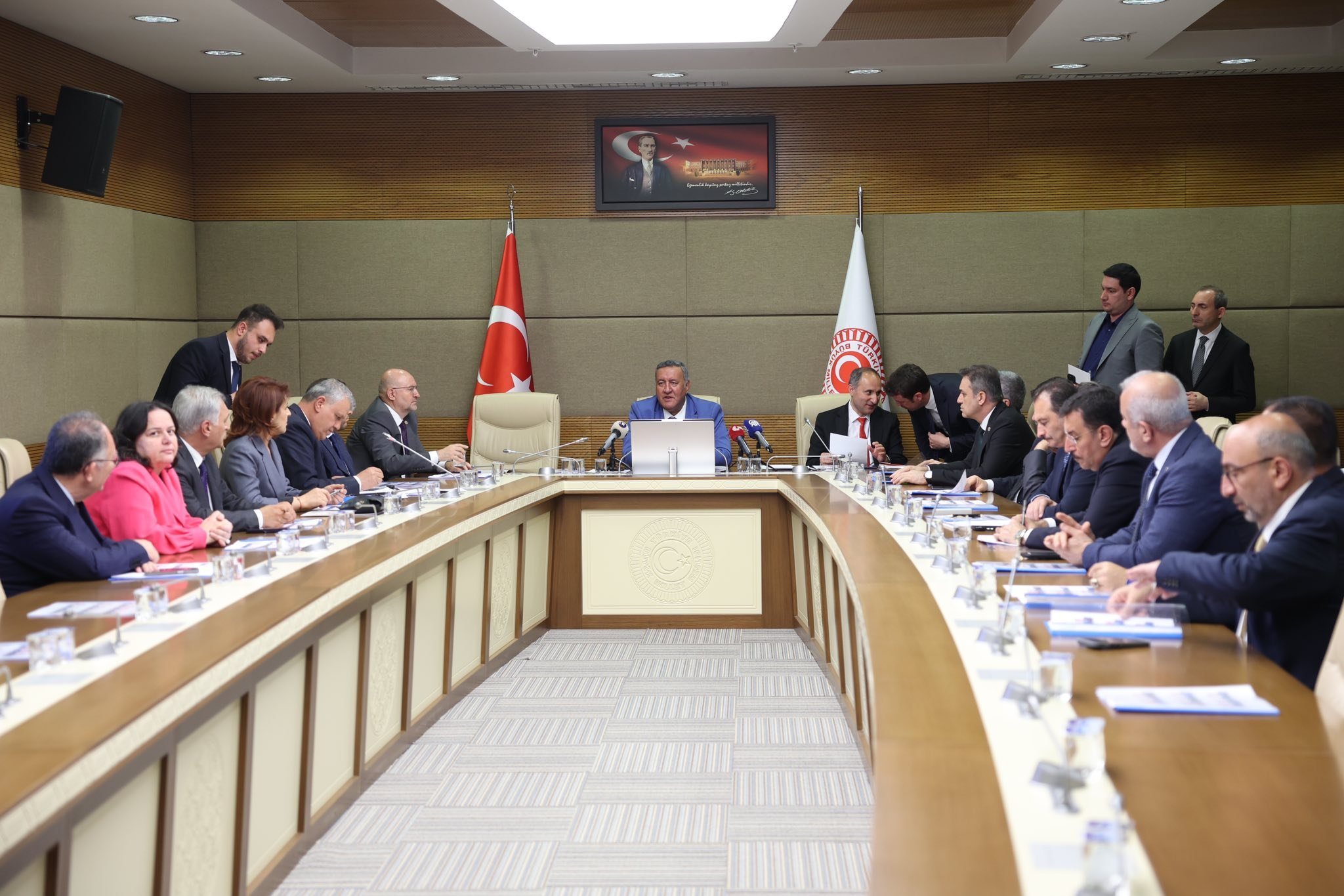 34 ili etkileyen zirai don zararına karşı komisyon toplandı. Tokat'tan bir isim de komisyonda