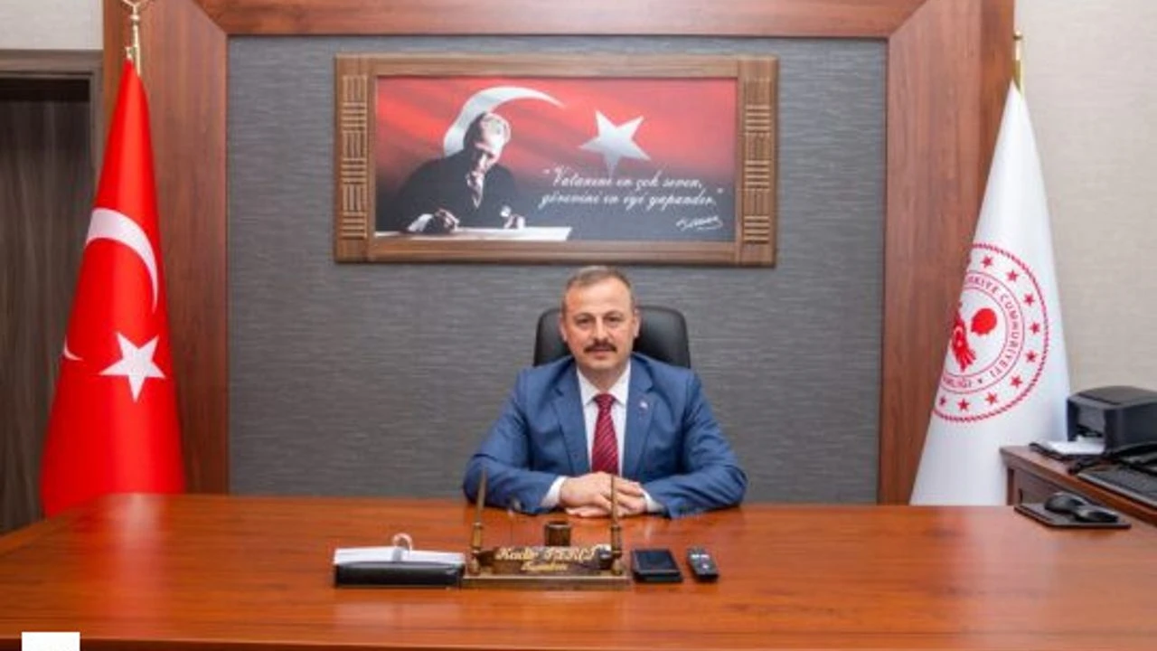 Niksar Kaymakamı Değişti: Ekrem Çeçen Müfettiş Oldu, Yerine Kadir Perçi Atandı