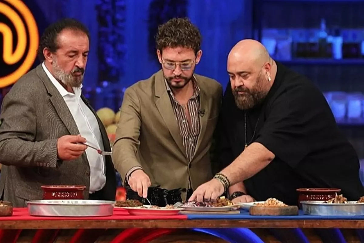 MasterChef Mehmet Yalçınkaya’nın Restoranındaki Fiyatlar Tepki Çekti: Bir Tabak Yemek Asgari Ücretin İki Katı!