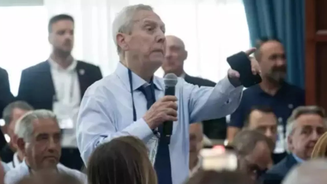 Aziz Yıldırım kime "Beni kendine saldırtma, bak seni çok kötü yaparım" dedi?