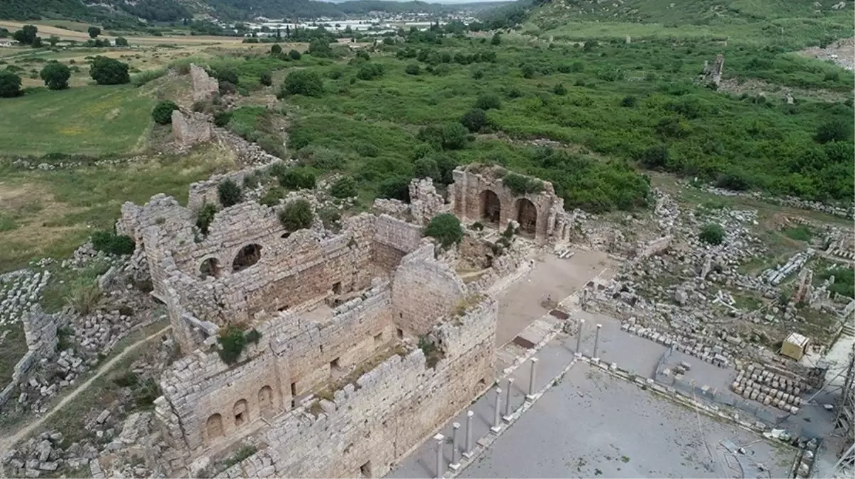 Perge Antik Kenti yanıyor mu? Son Durum Ne