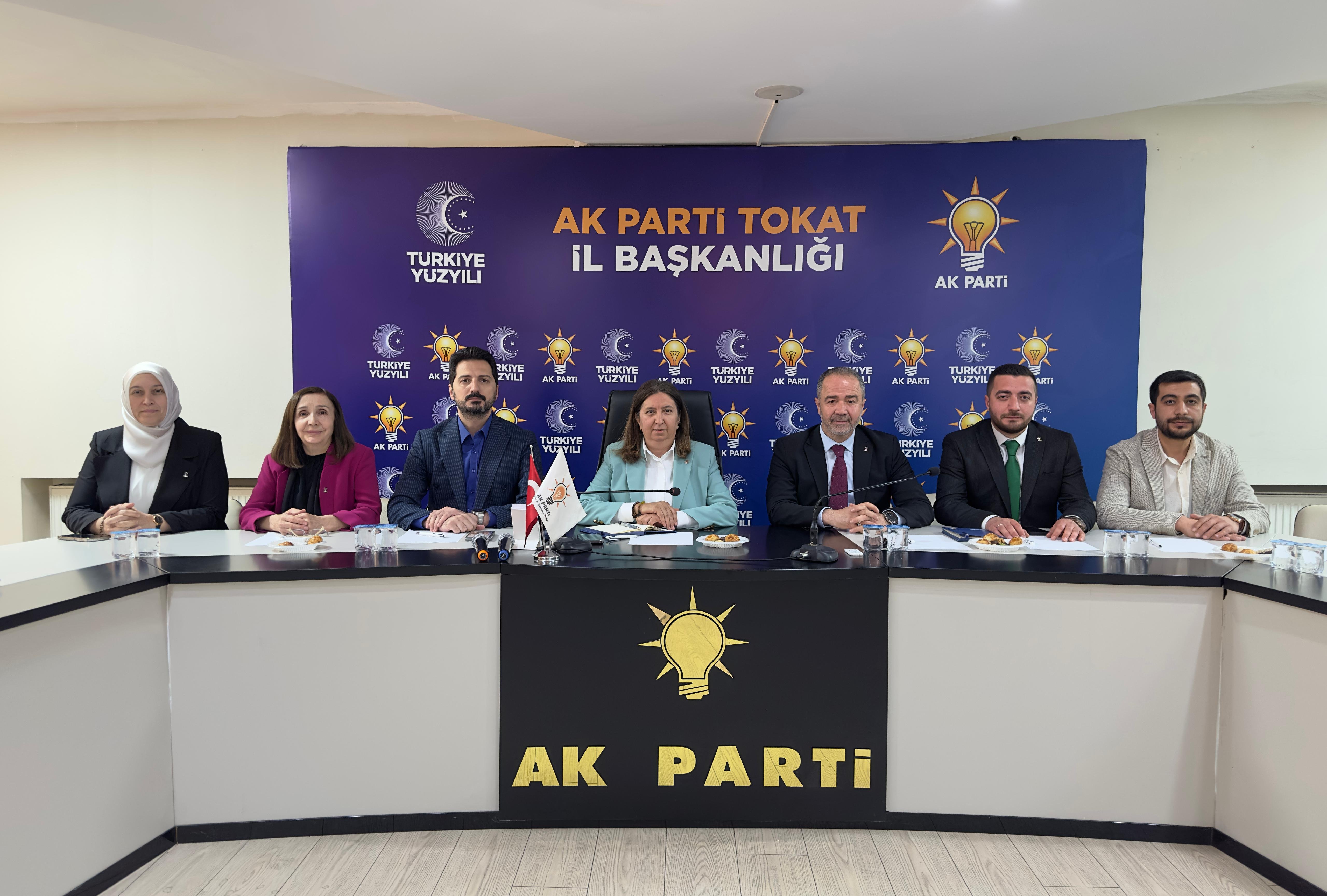 AK Parti Tokat Teşkilatı'nda Hareketli Gün: Semiha Ekinci’den Ziyaretler ve Açıklamalar